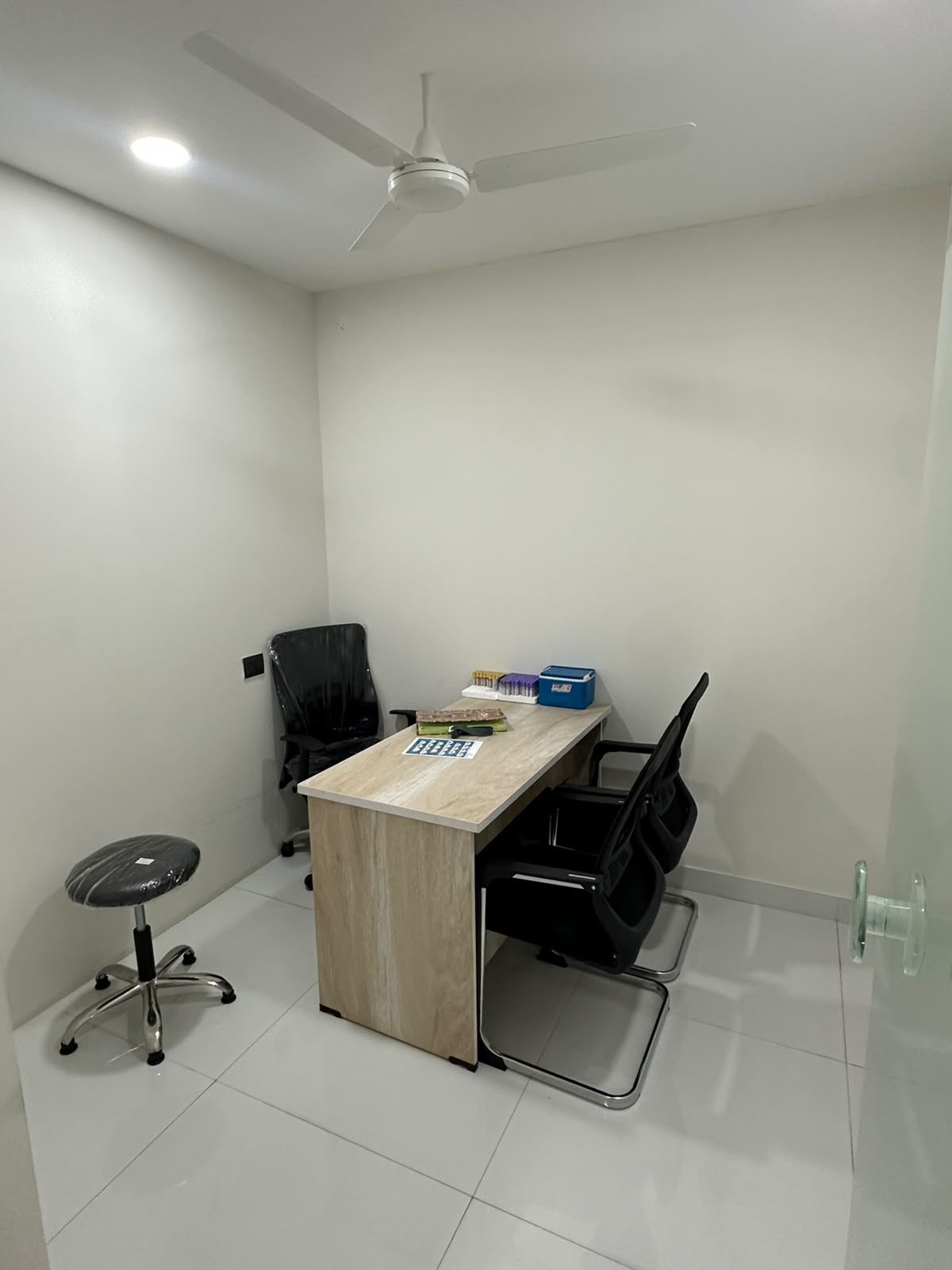 Consultation and patient care room at Dr Surendra clinic in Kukatpally Hyderabad